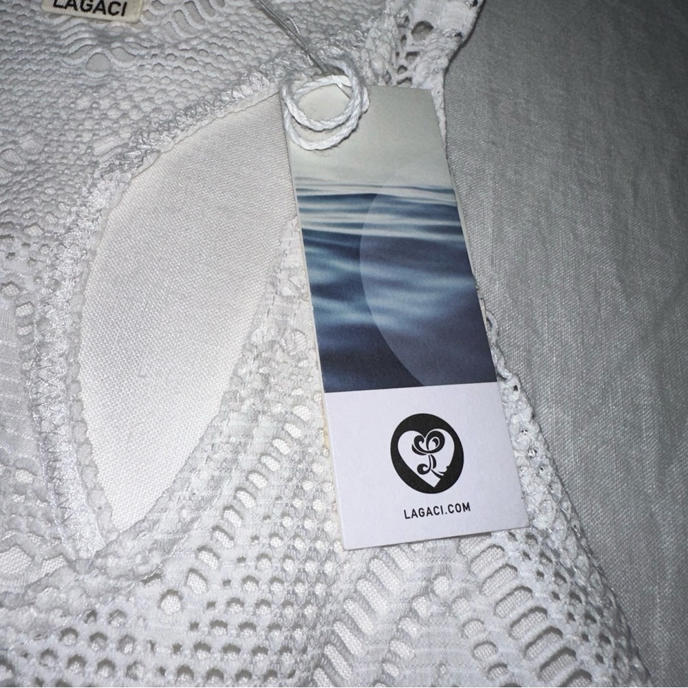 NWT Lagaci white cover up in size small. - Picture 4 of 4